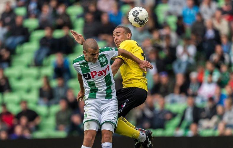 他高高跃起 他高高跃起