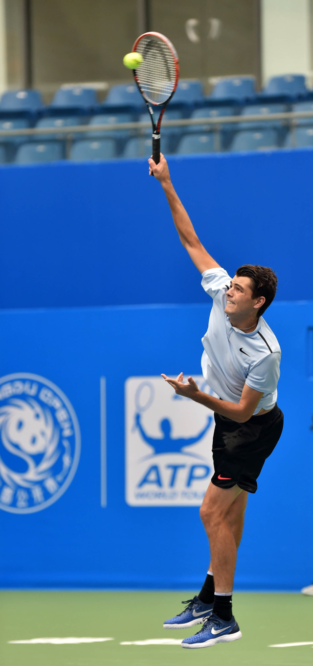 球迷中引起 球迷中引起