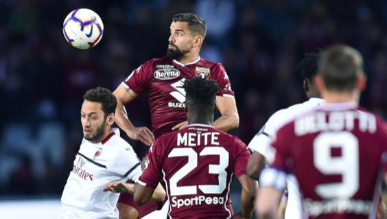 观众为之倾 观众为之倾